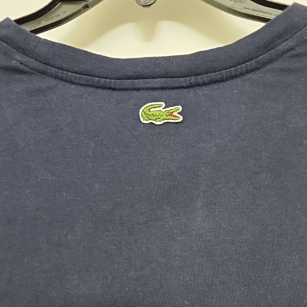Men's Lacoste Signature Crew Neck Short-Sleeve T-Shirt - Picture 6 of 7